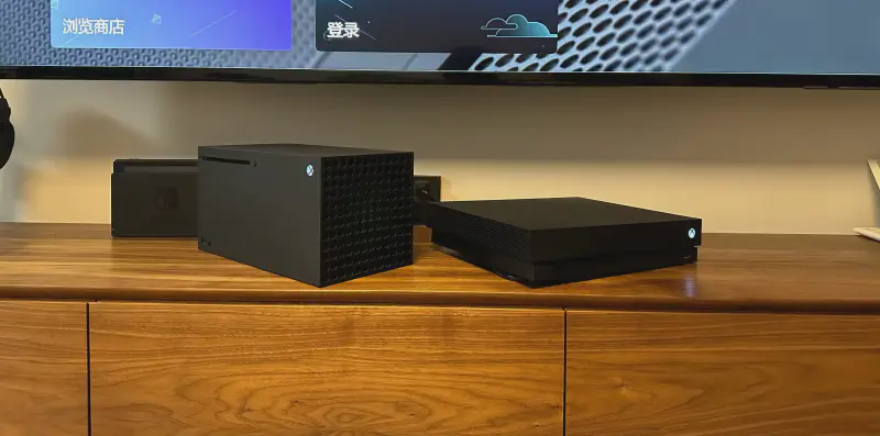 Featured image of post 升级老战友：Xbox One X换装SSD